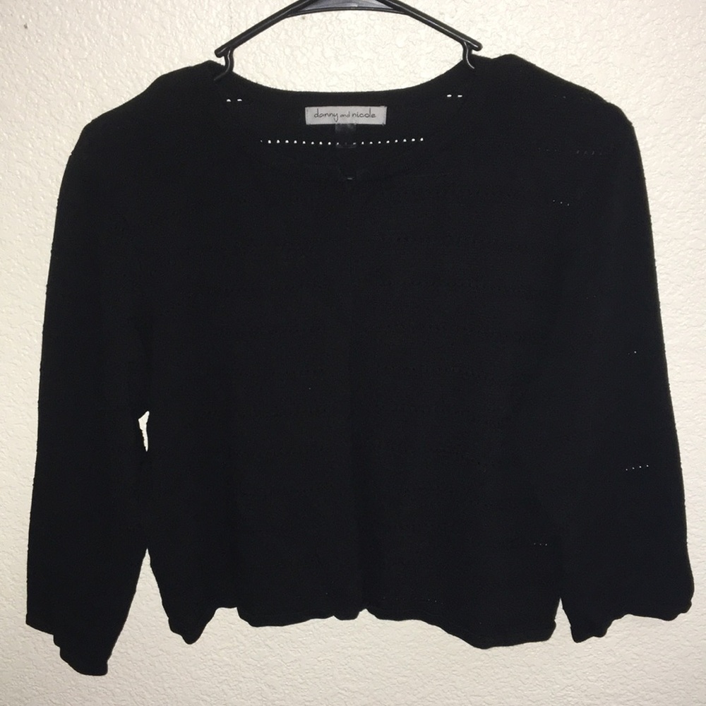 Dani & Nicole black cropped cardigan